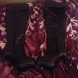 Beautiful Charlotte Russe boots knee high . theyll